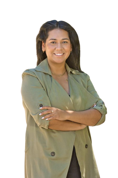 Headshot of Candie Lopez